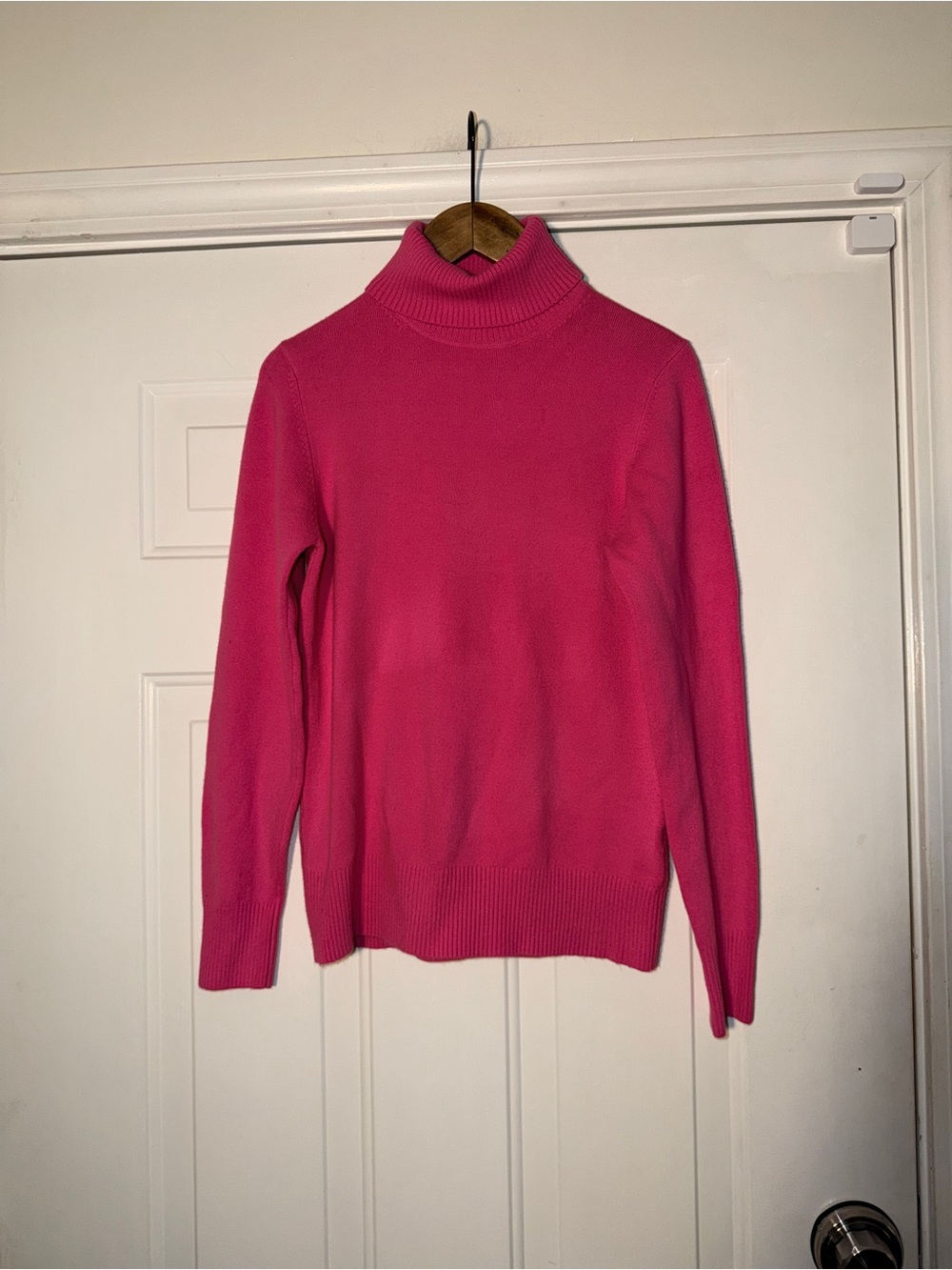 French Connection Women’s Hot Pink Turtleneck Sweater - Classic Knit. Sz L